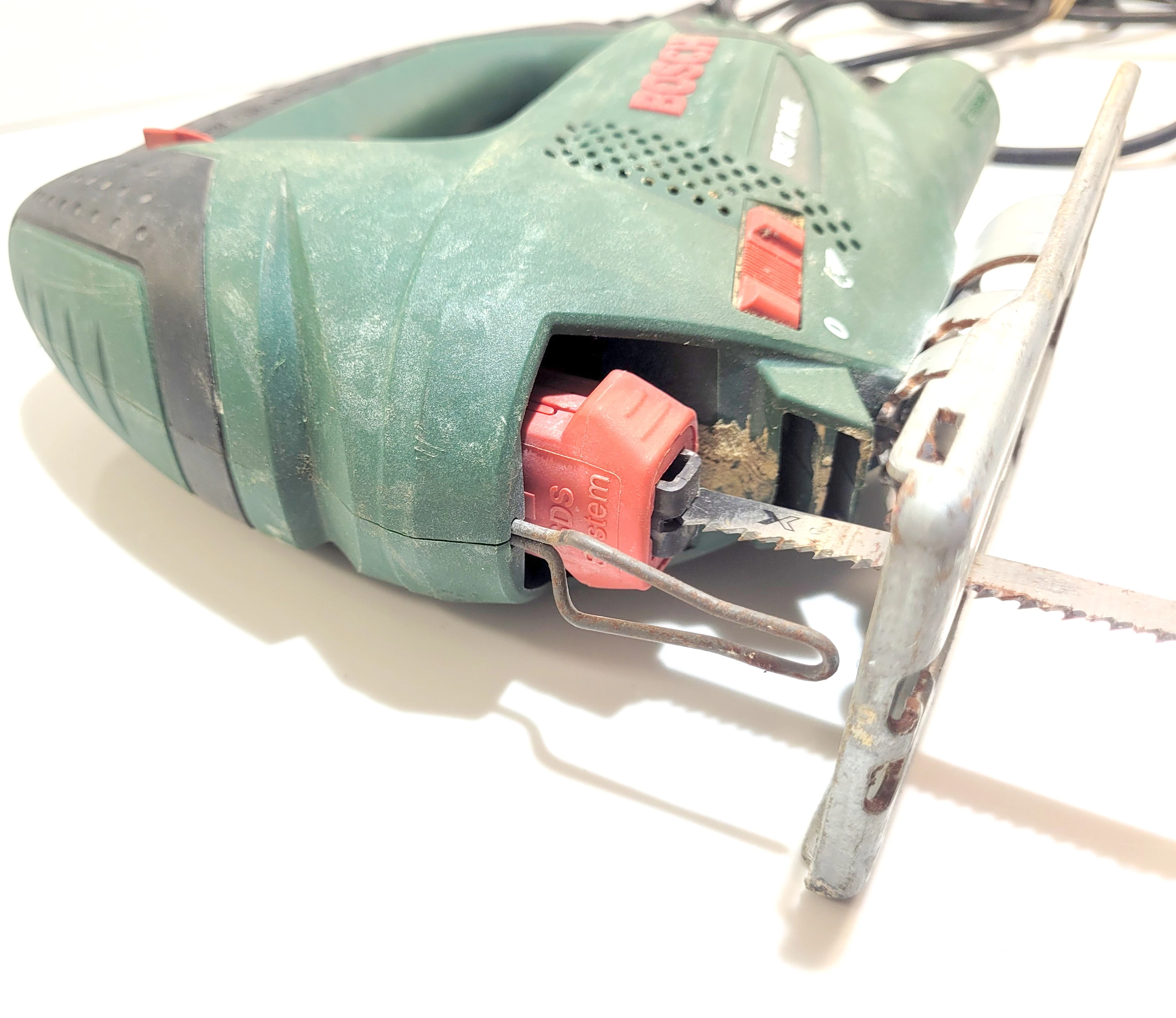 wyrzynarka-bosch-pst-700-e-230v-500w-stan-11323-2