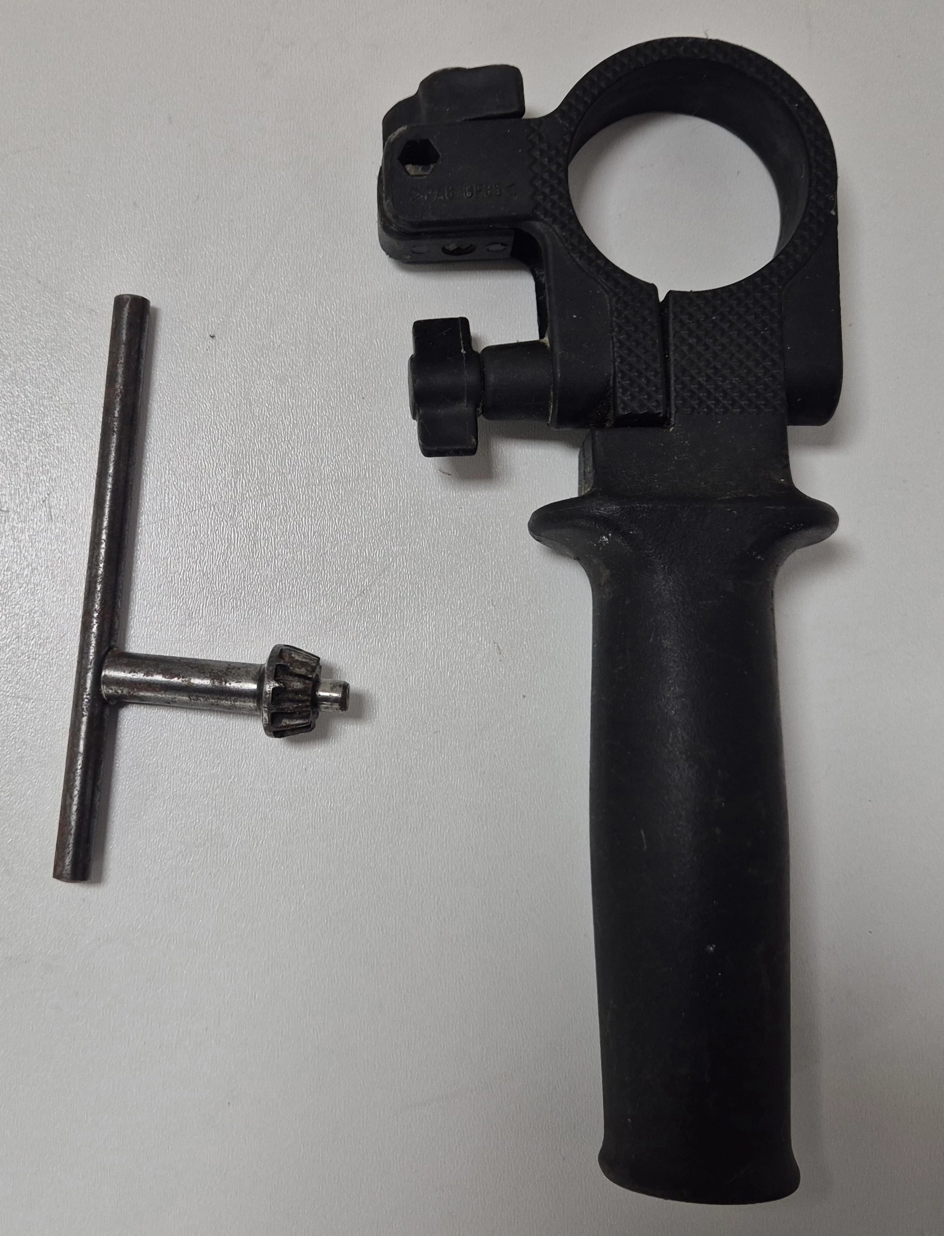 bosch-gsb-18-2re-600w-zestaw-stan-11323-2