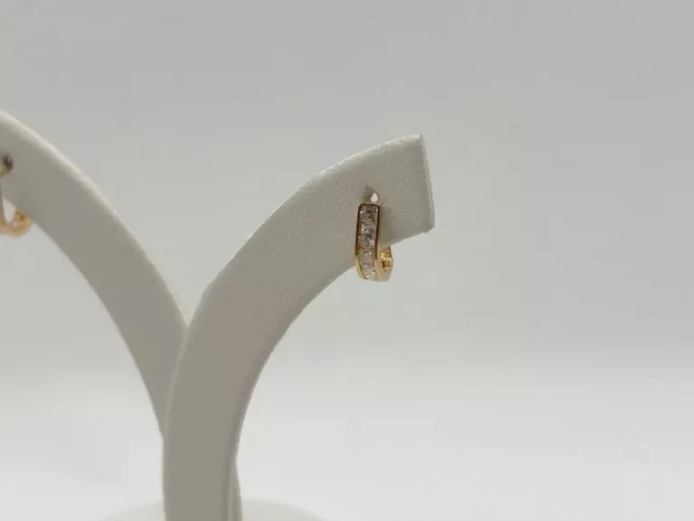 zlote-kolczyki-z-kamyczkami-pr-585-08-g-rodzaj-2205-16