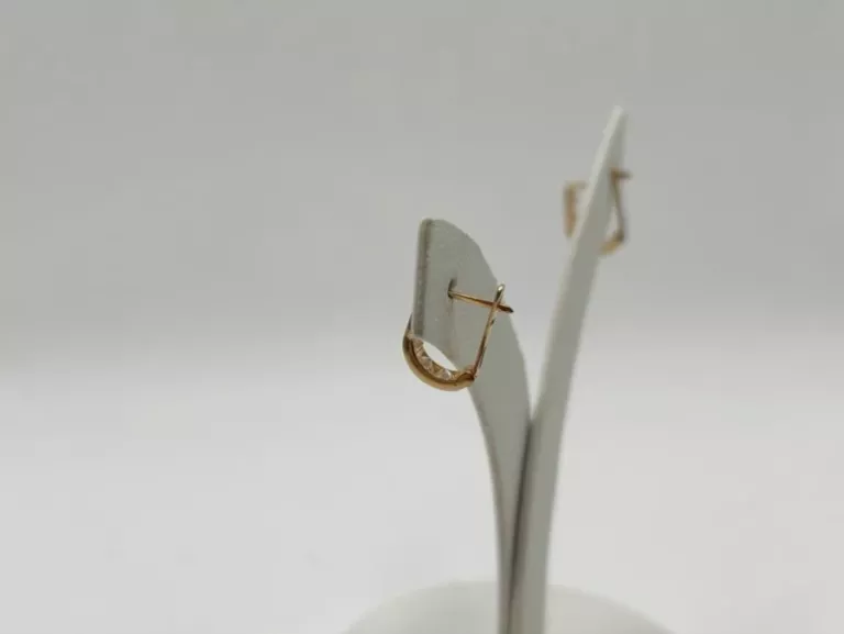 zlote-kolczyki-z-kamyczkami-pr-585-08-g-stan-11323-2