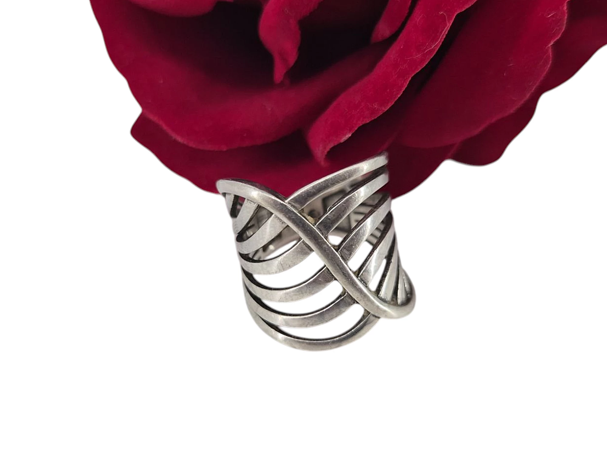 wyjatkowy-srebrny-pierscionek-667g-925-pilsudskiego-8-konskie-unico