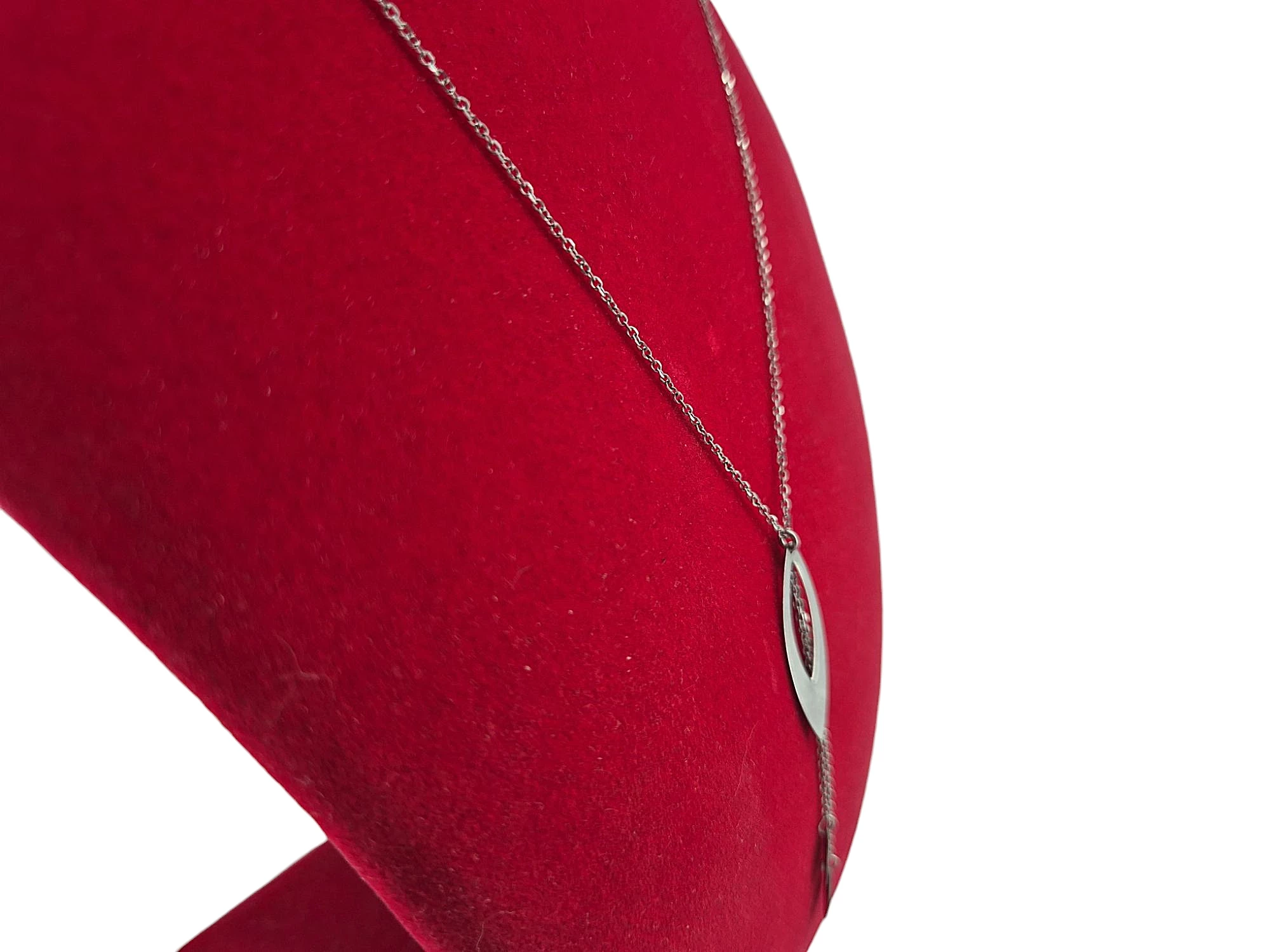 wyjatkowy-srebrny-lancuszek-z-zawieszka-239g-925-stan-11323-2