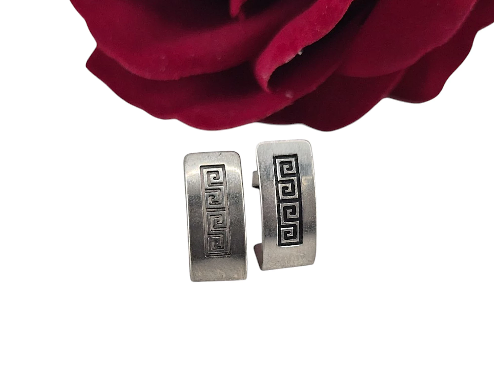 delikatne-srebrne-kolczyki-wzor-grecki-173g-925-pilsudskiego-8-konskie-unico