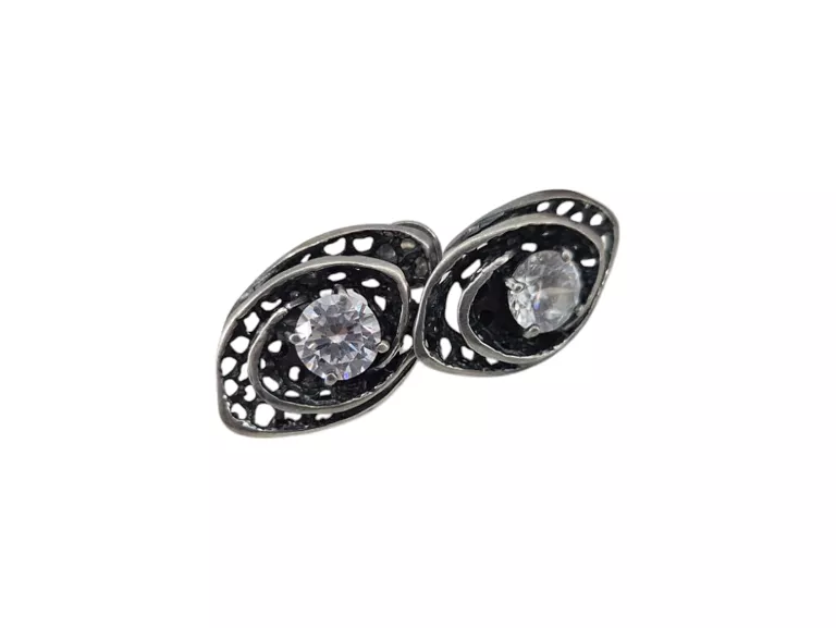 nietypowe-srebrne-kolczyki-z-cyrkonia-476-925-material-15835-4