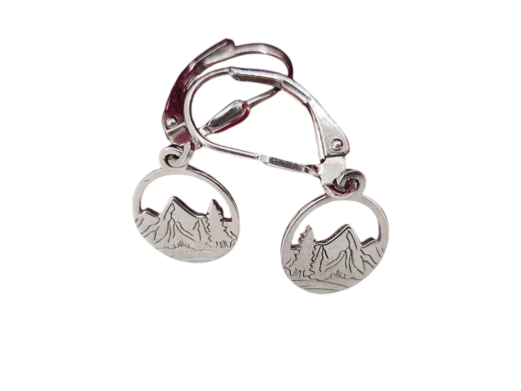 delikatne-srebrne-kolczyki-164g-925-pilsudskiego-8-konskie-unico