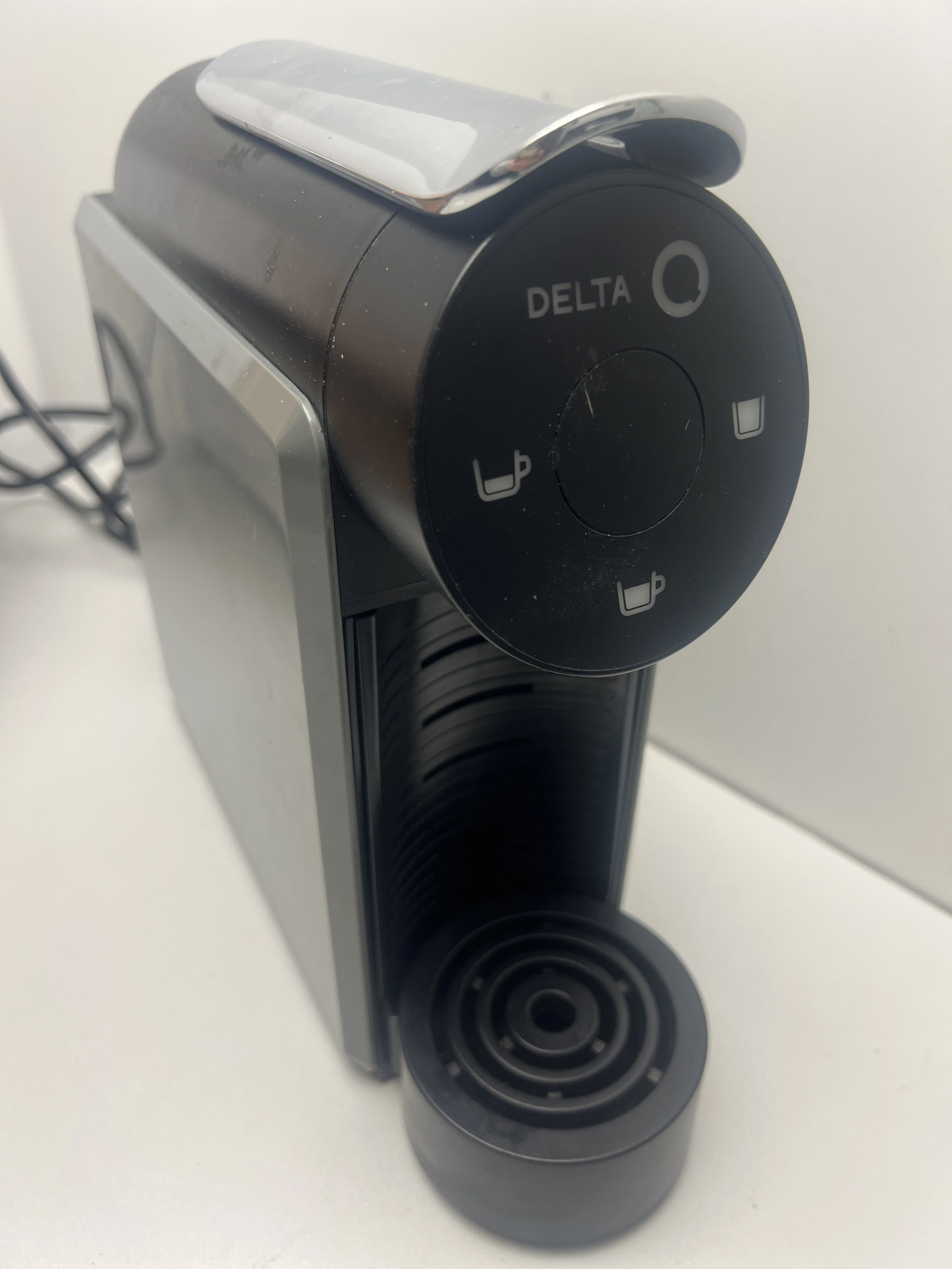 ekspres-do-kawy-kapsulkowy-delta-q-mini-qool-1200w-kod-producenta-q-mini-qool-19-bar