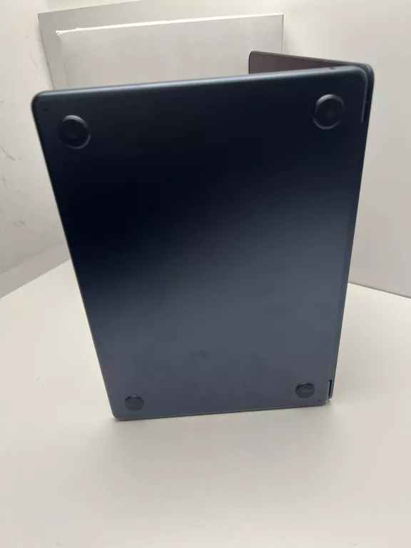 macbook-air-13-apple-m3-16-gb-256-gb-kod-producenta-mrxv3lla