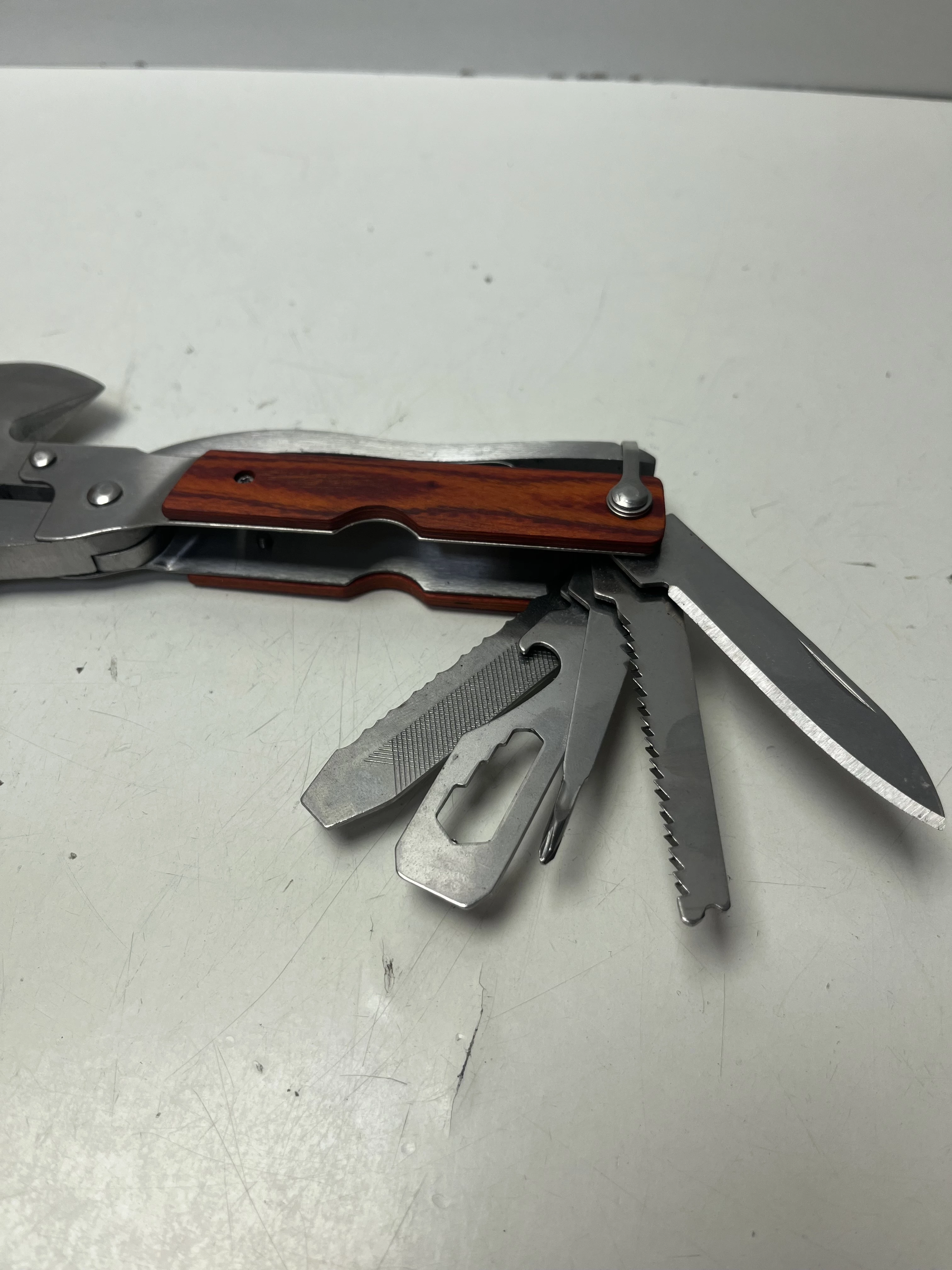 narzedzie-wielofunkcyjne-multitool-z-siekierka-ean-gtin-4068706430725