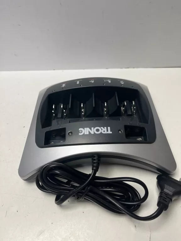 uniwersalna-ladowarka-do-baterii-tronic-kod-producenta-kh-980