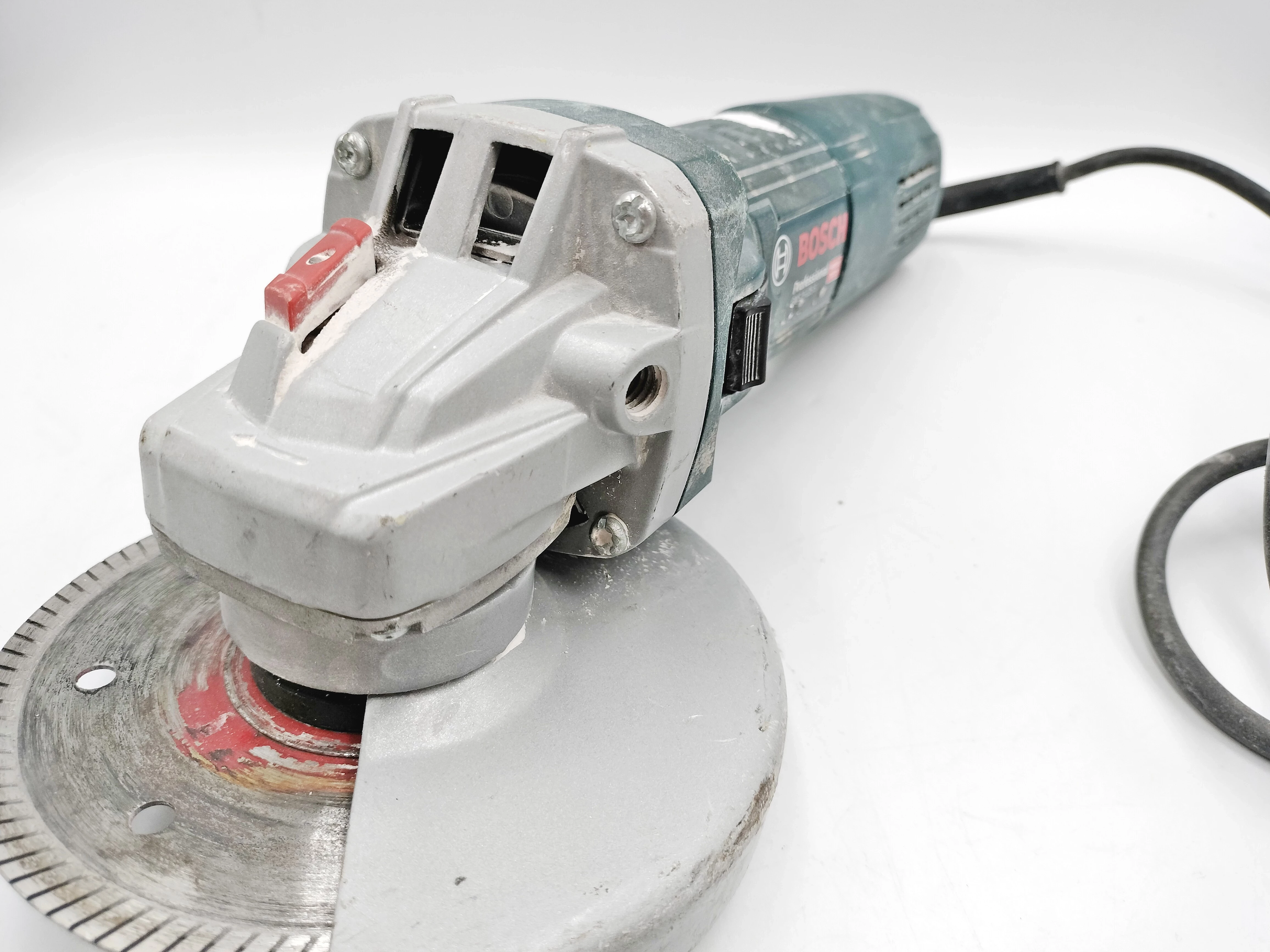 szlifierka-katowa-bosch-gws-9-125-s-900w-rodzaj-zasilania-128529-2