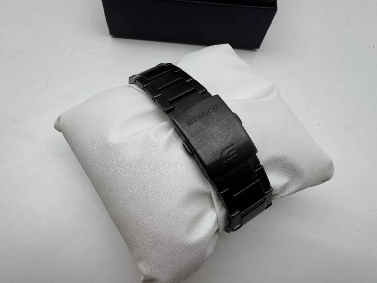 casio-ecb-40dc-1aef-edifice-meski-zegarek-ksztalt-koperty-129223-2