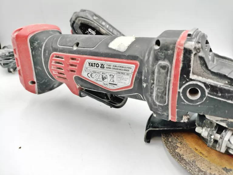 szlifierka-akumulatorowa-yato-yt-82827-stan-11323-2