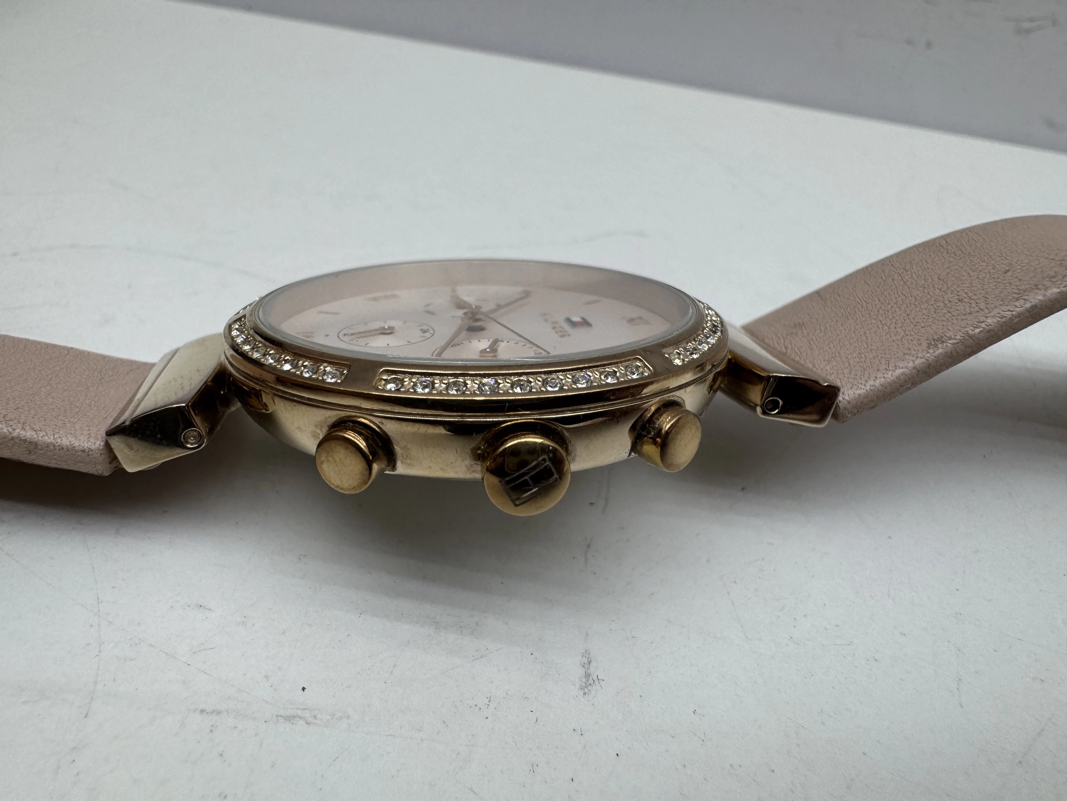 tommy-hilfiger-luna-1782395-zegarek-damski-stan-11323-2