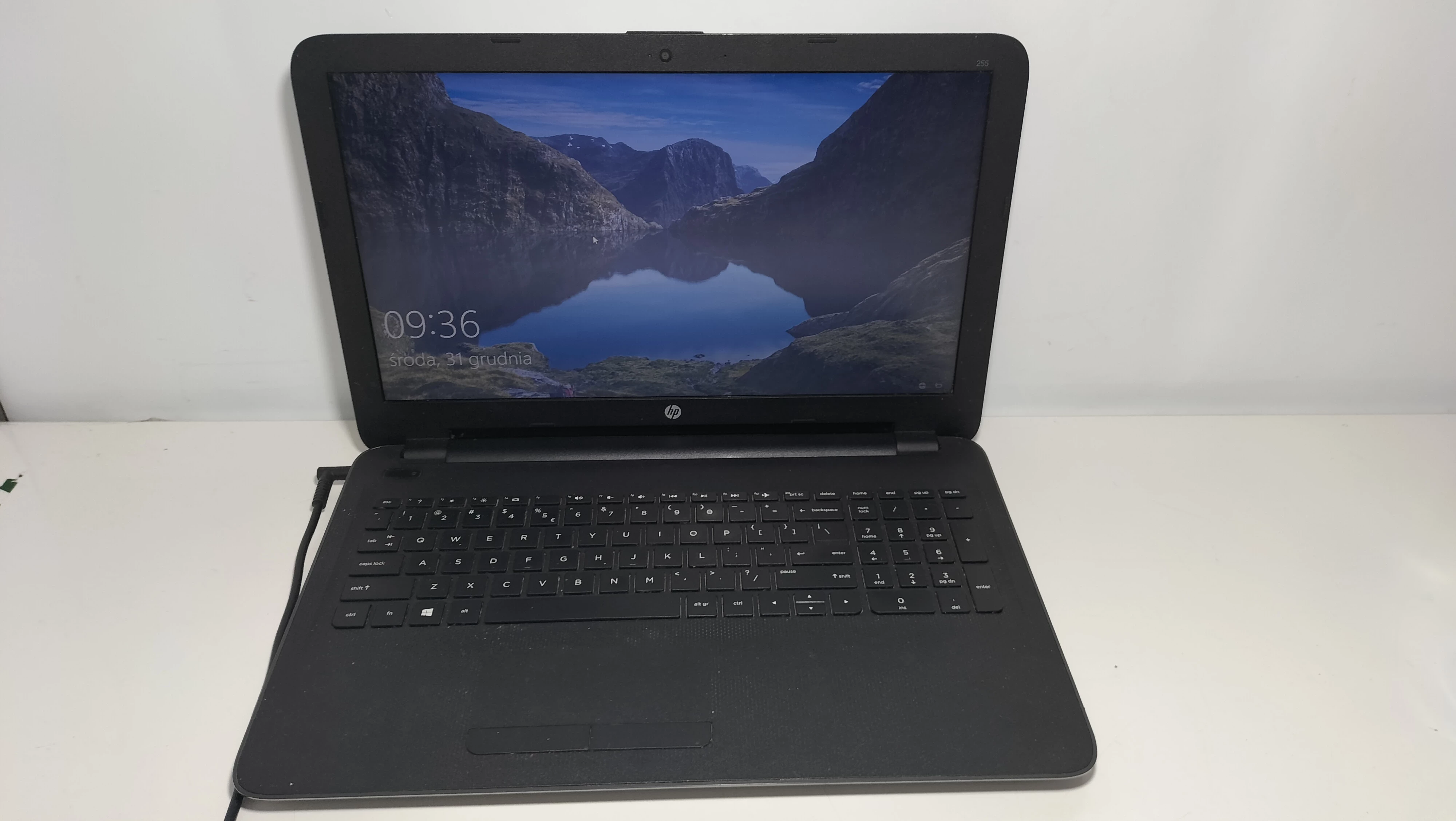 laptop-hp-255-amd-a6-6310-8256gb-win-10-armii-krajowej-38-tczew