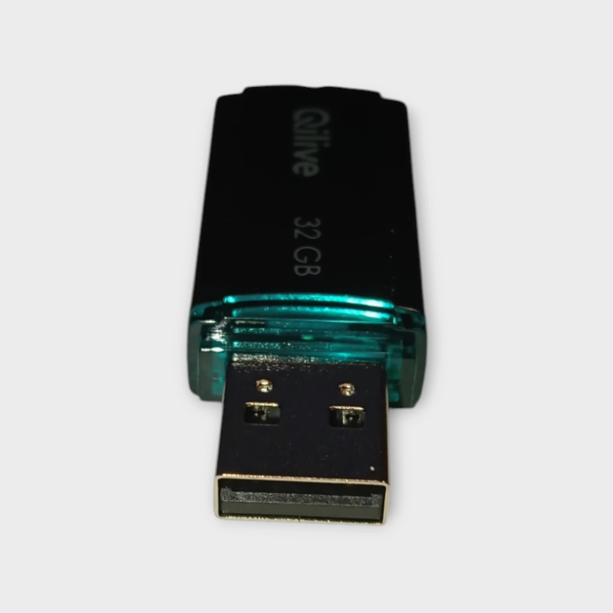 pendrive-qilive-32gb-ean-gtin-3665257588595
