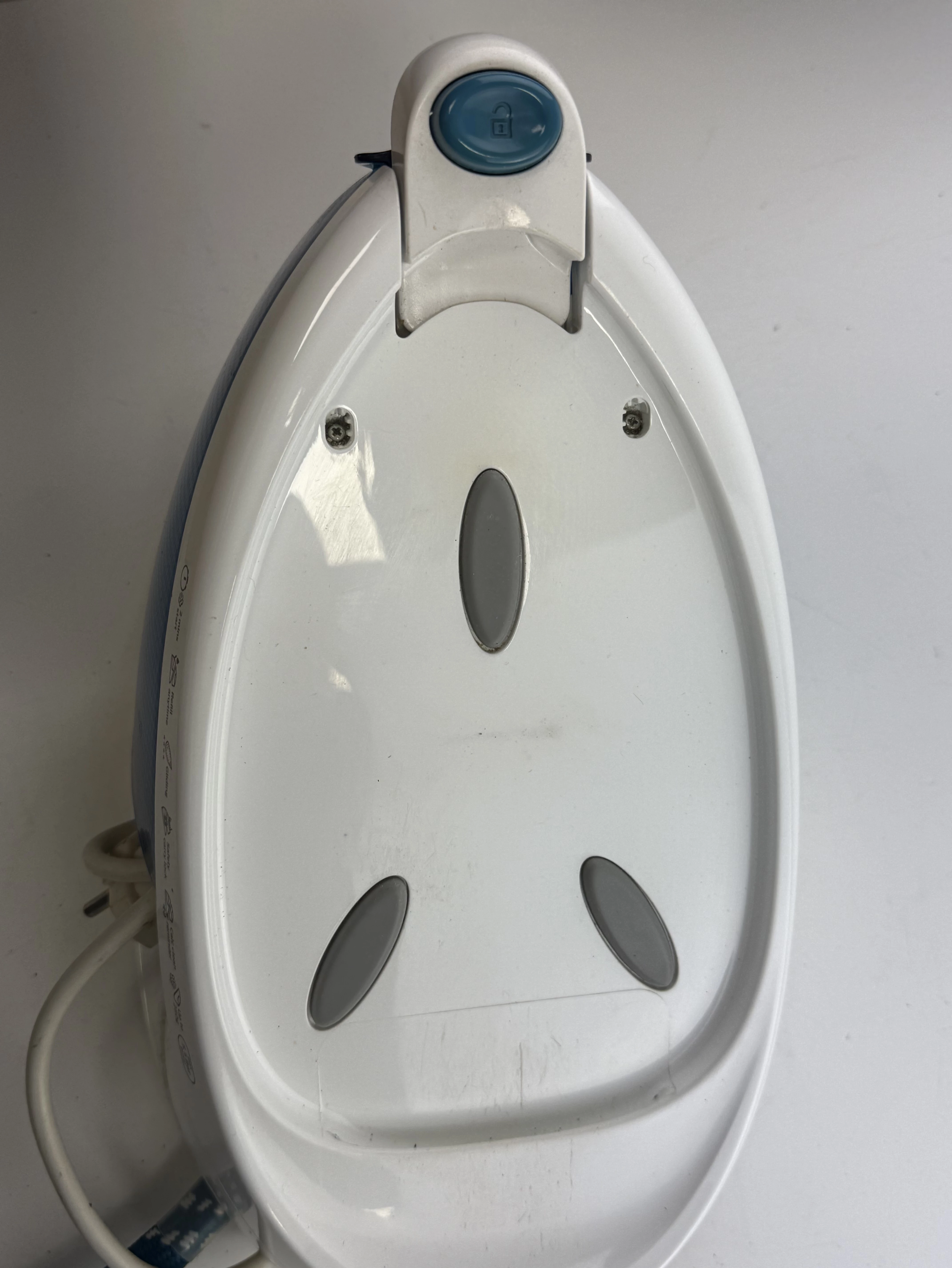 philips-zelazko-gc6819-stan-11323-2