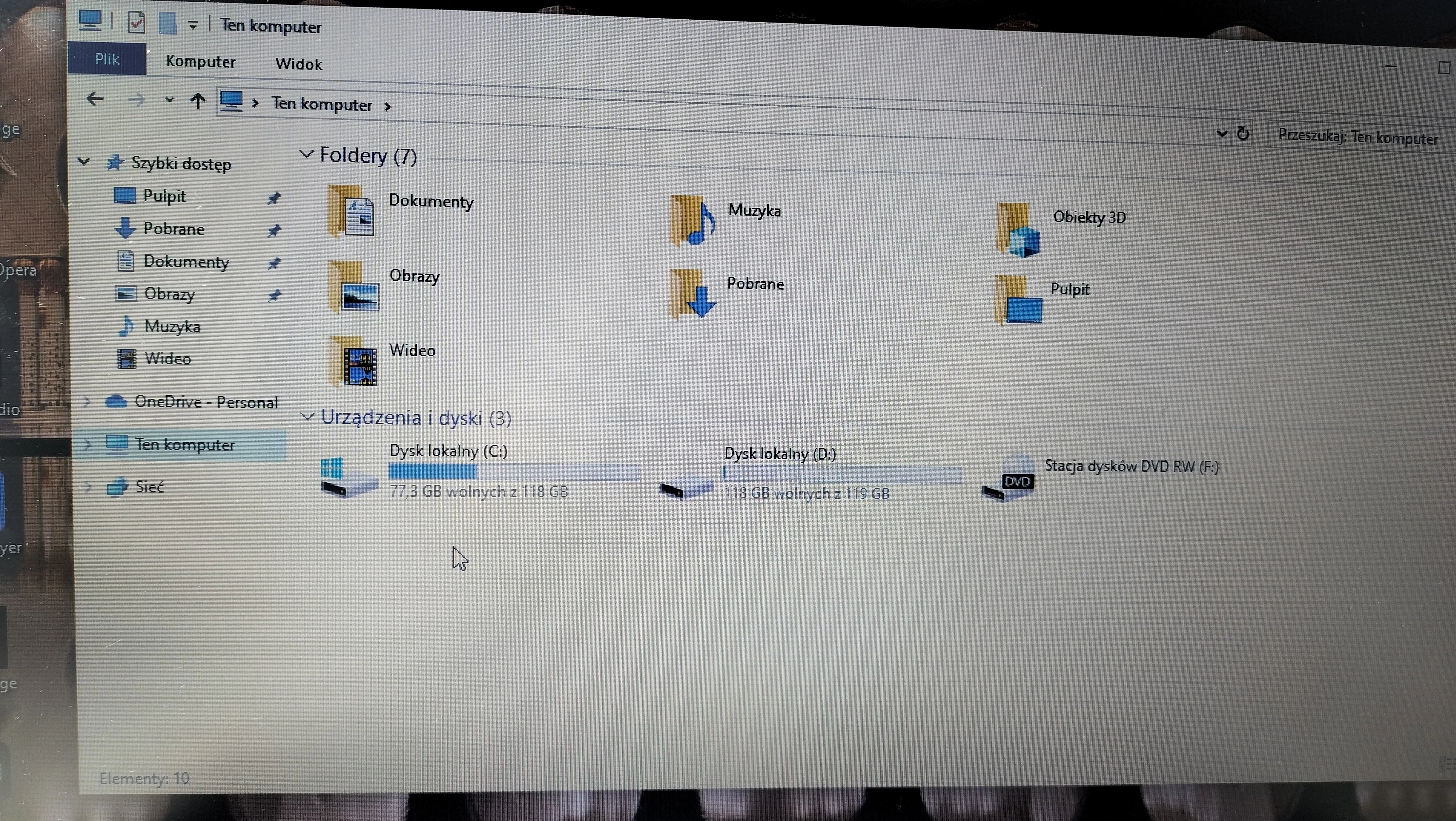 laptop-hp-255-amd-a6-6310-8256gb-win-10-przekatna-ekranu-156