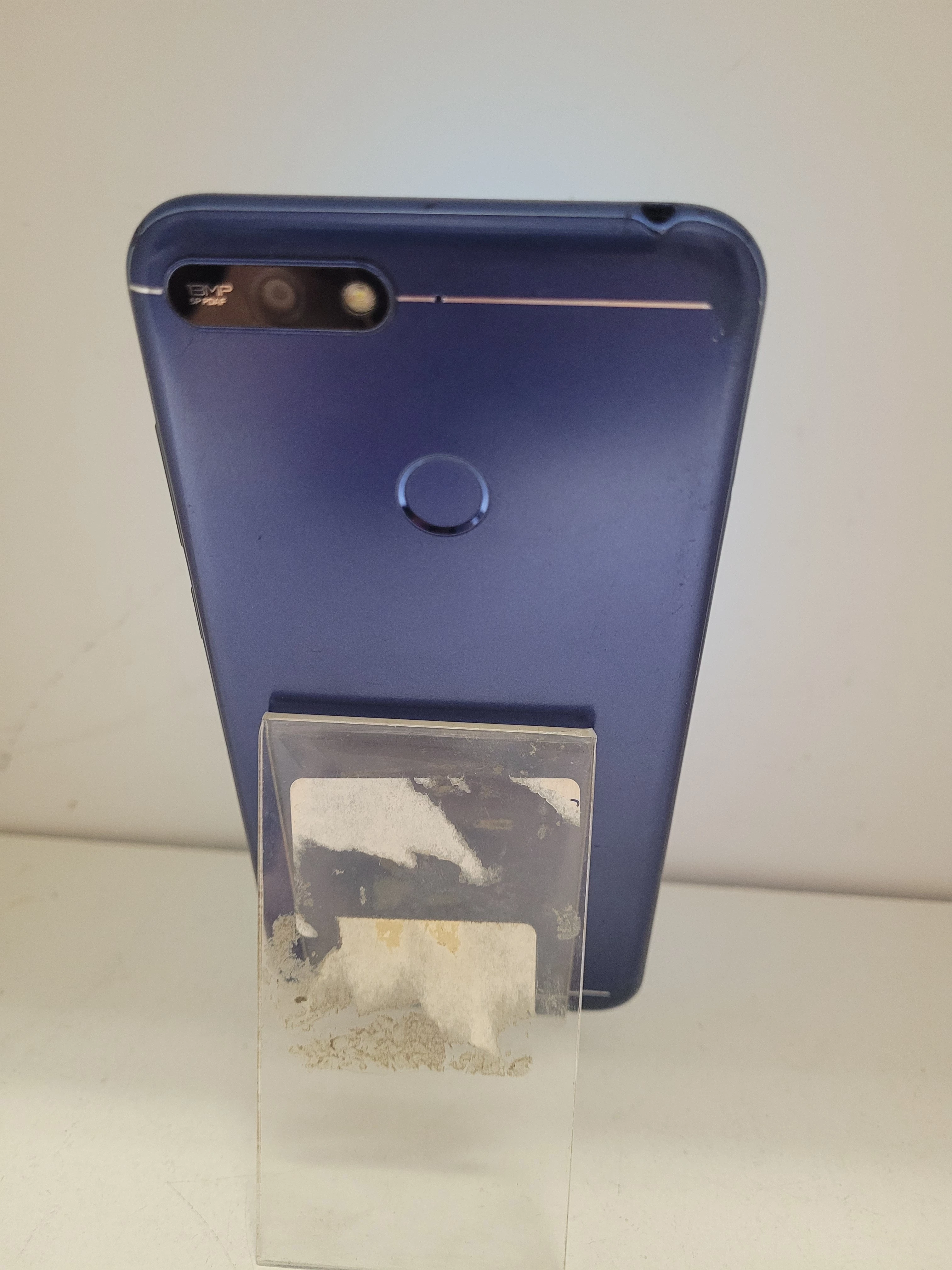 telefon-honor-pekniety-stan-11323-2