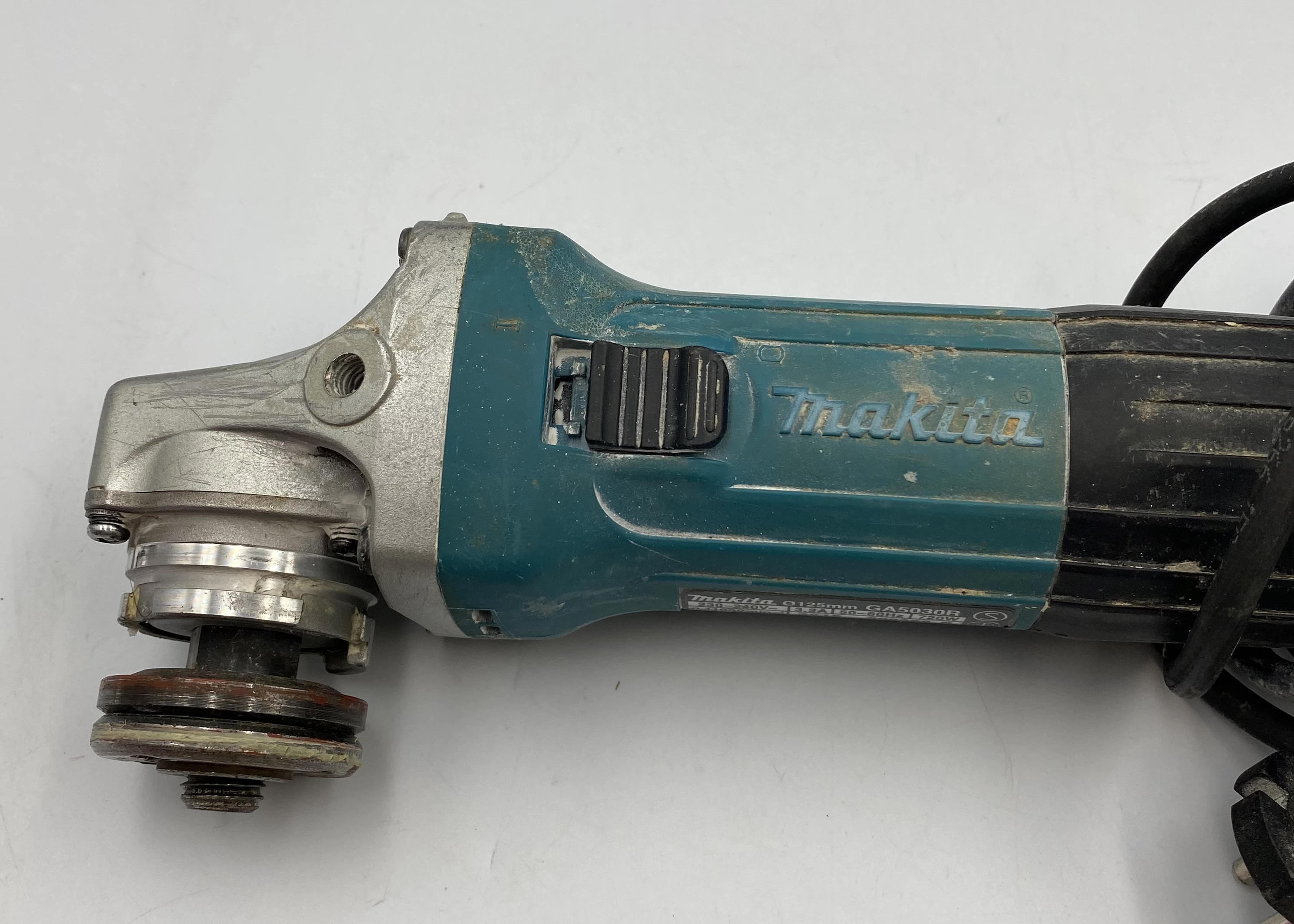 szlifierka-makita-ga5030r-ean-gtin-088381090841