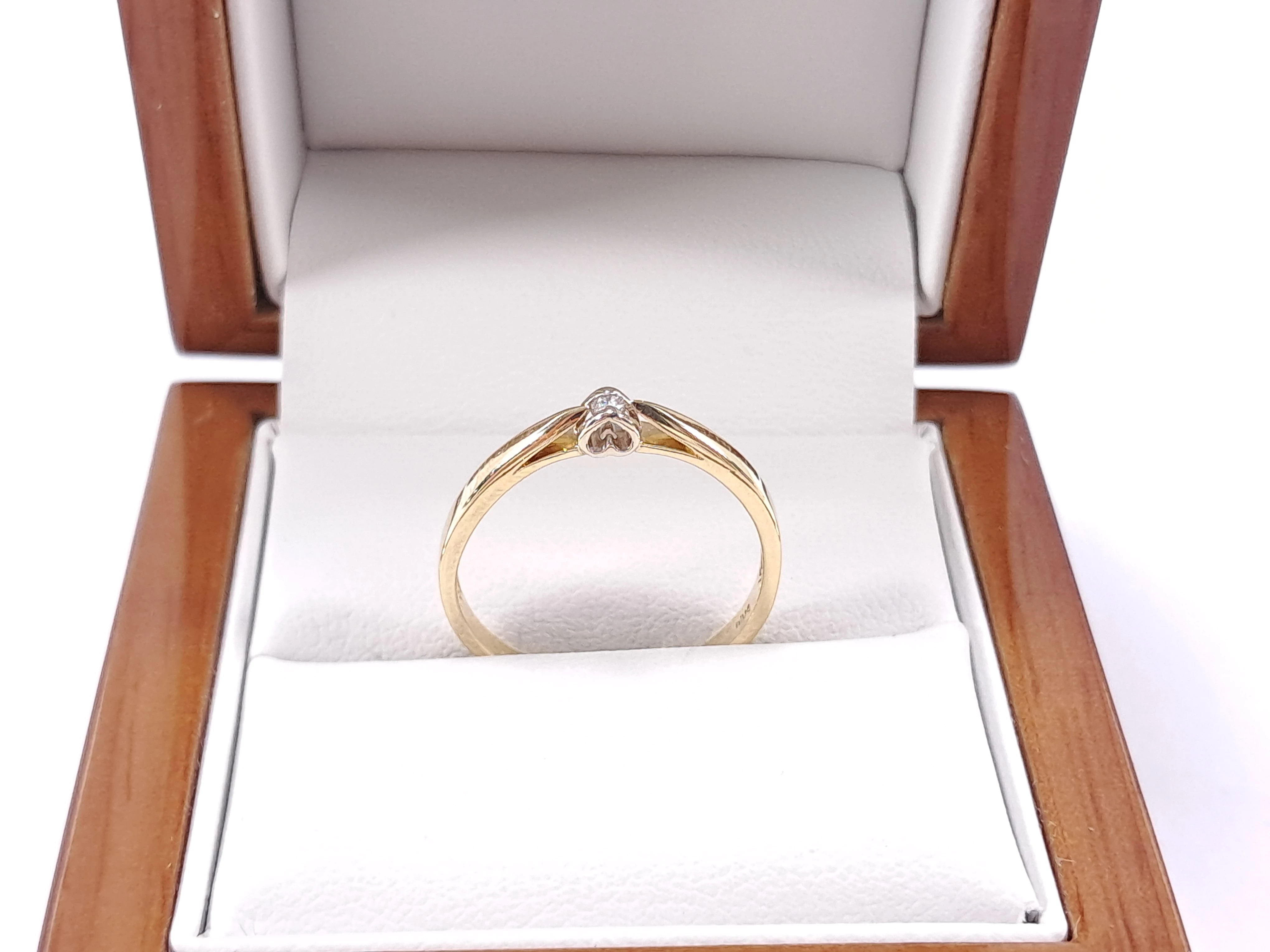 zloty-pierscionek-z-brylantem-002ct-p585-178g-r17-kamien-17088-128