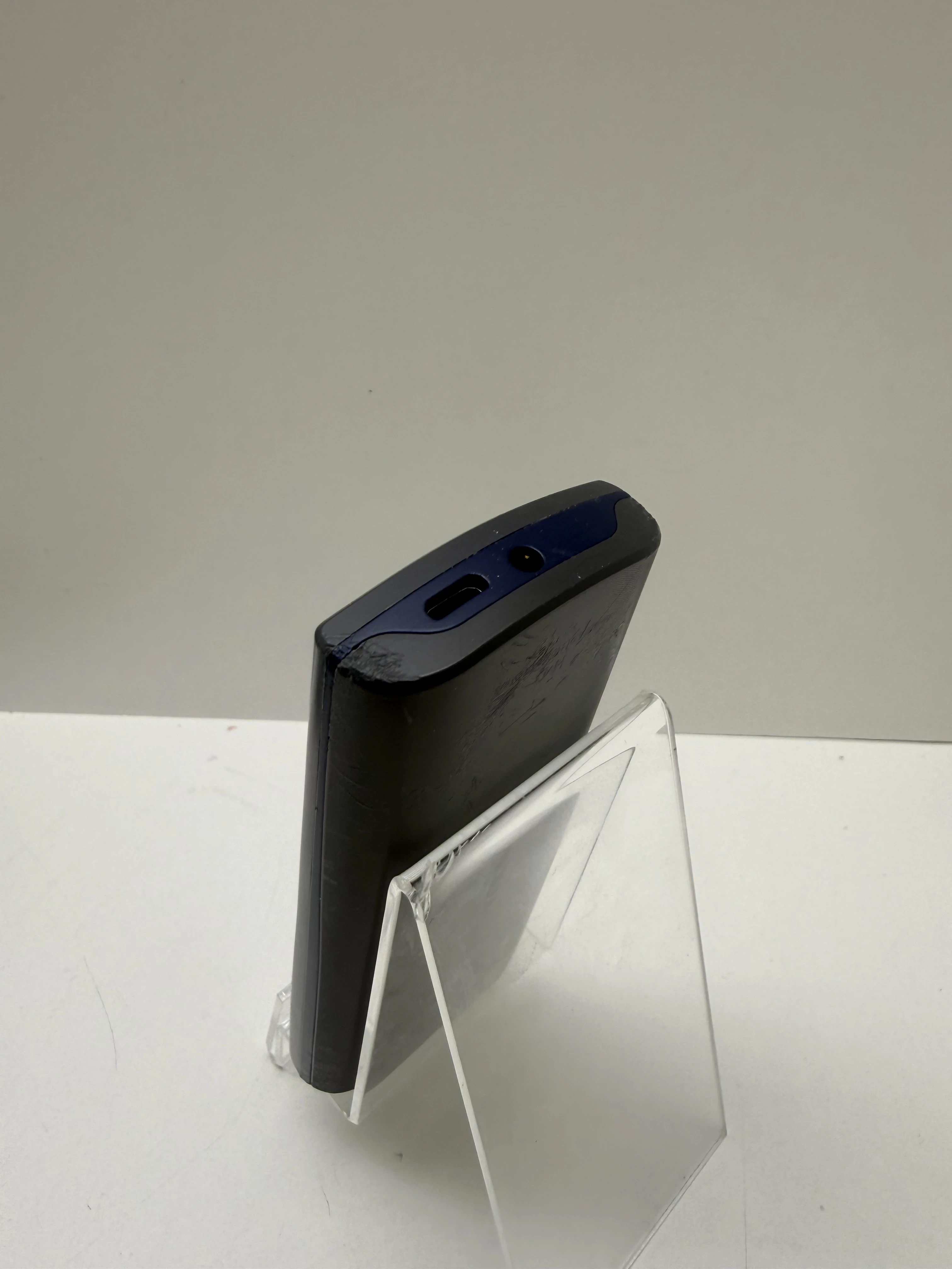 telefon-komorkowy-nokia-105-4-mb-2g-szary-ladowarka-kod-producenta-6438409085863