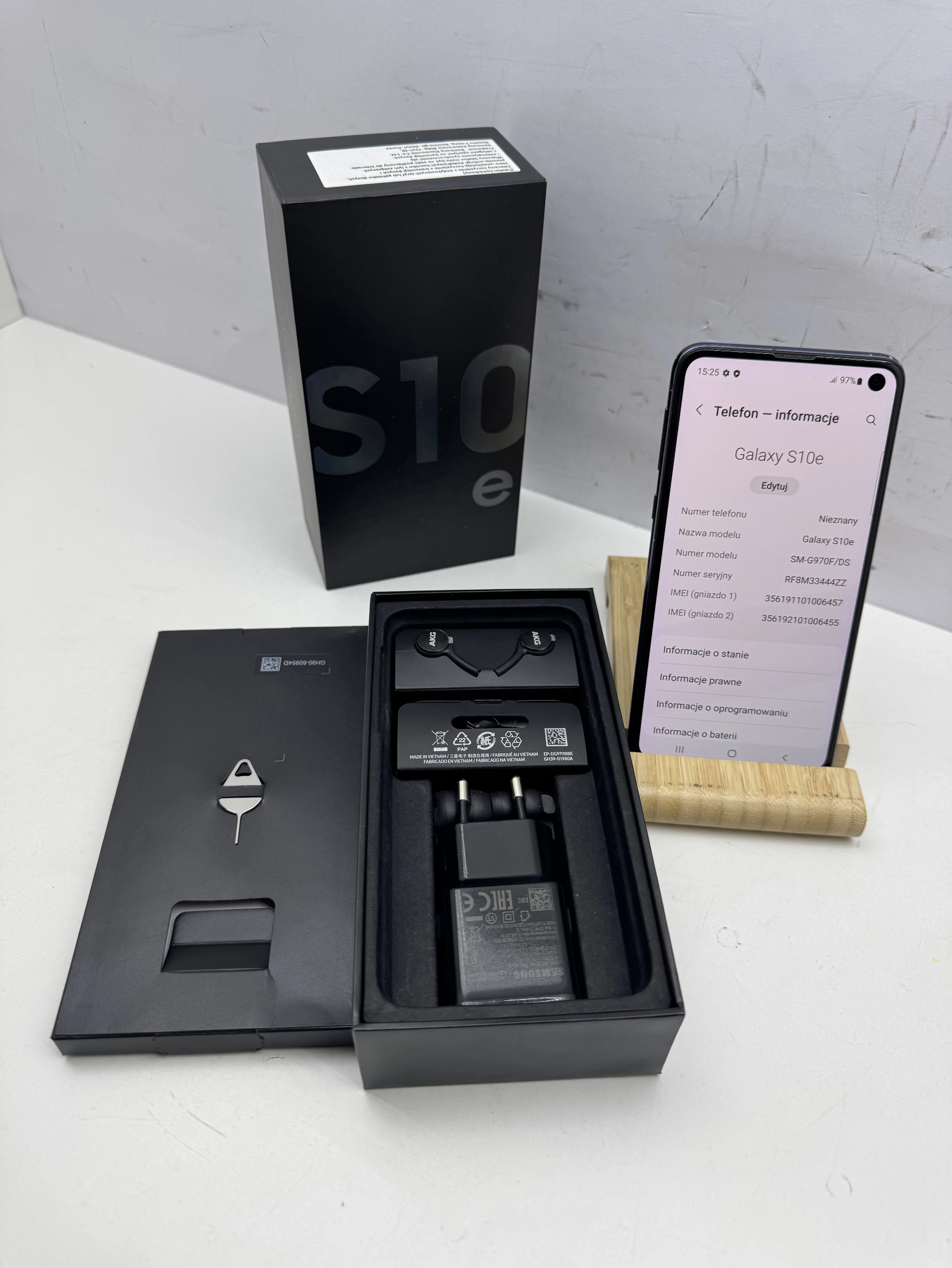 samsung-galaxy-s10e-6gb128gb-pamiec-ram-202865-214117
