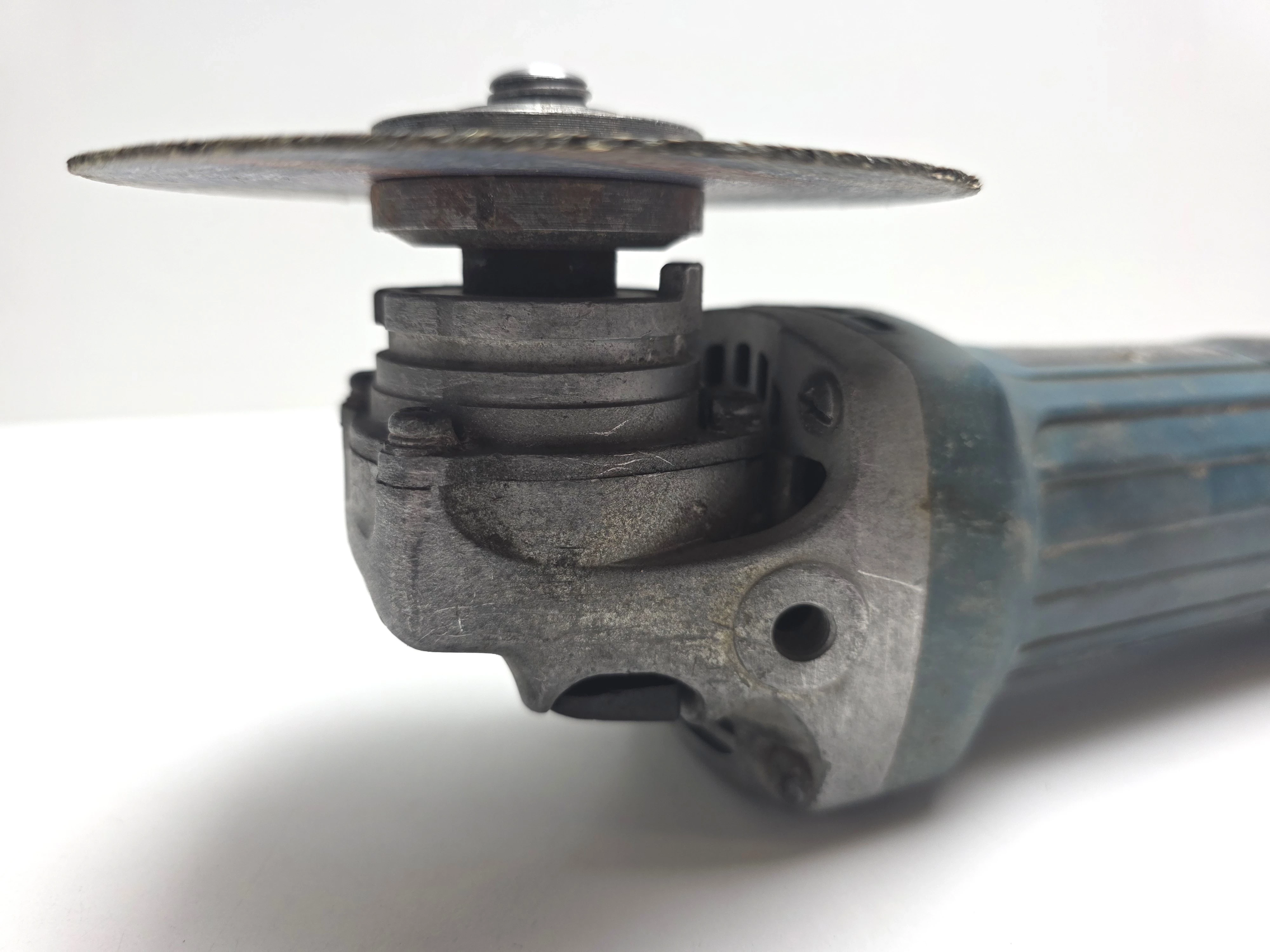 szlifierka-katowa-makita-ga5030r-kod-producenta-ga5030r