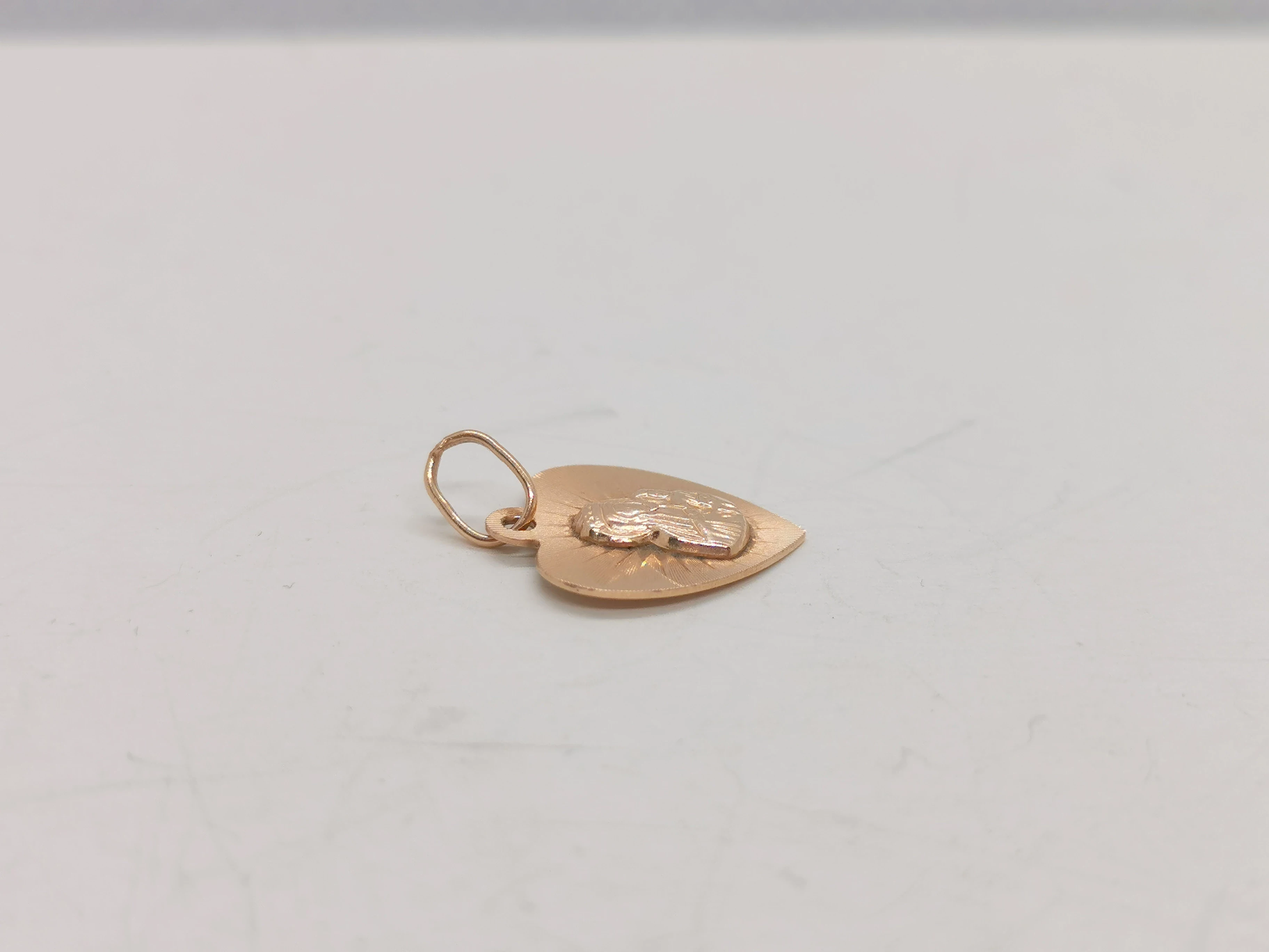 zloty-medalik-serce-585-088-stan-11323-2