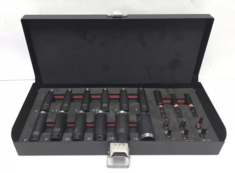 klucz-parkside-pdssap-12-a1-walizka-dwie-walizki-kluczy-nasadek-stan-11323-2