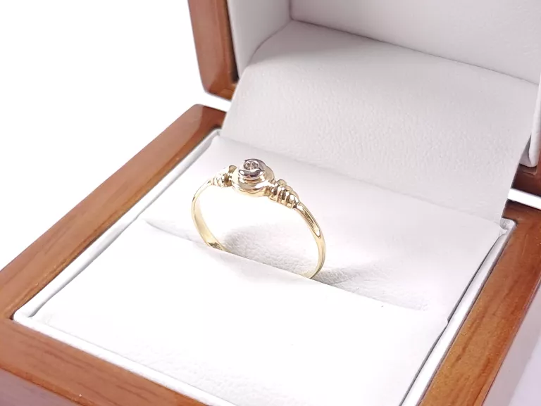 zloty-pierscionek-z-brylantem-001ct-p585-108g-r13-material-15835-2