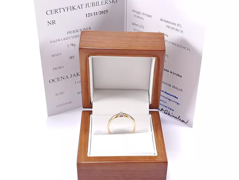 zloty-pierscionek-z-brylantem-002ct-p585-178g-r17-ean-gtin-5903772041538