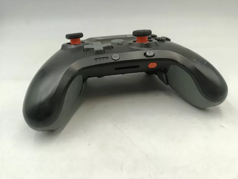 pad-moga-xp5a-plus-czarny-kod-producenta-1509756-01