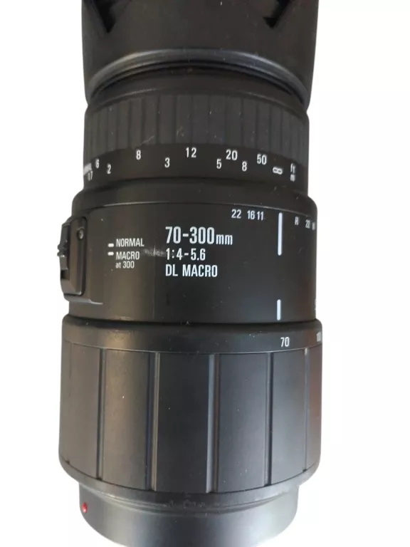 aparat-lustrzanka-sony-dslr-a330-kor-z-obiektywem-obiektyw-sigma-58-przekatna-ekranu-270