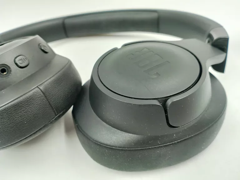 sluchawki-jbl-tune-770nc-mega-okazja-kolor-dominujacy-129357-3