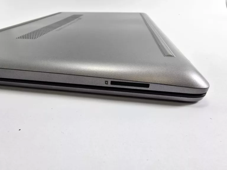 laptop-hp-250-g9-156-intel-celeron-n-8-gb-256-gb-srebrny-ean-gtin-196786795718