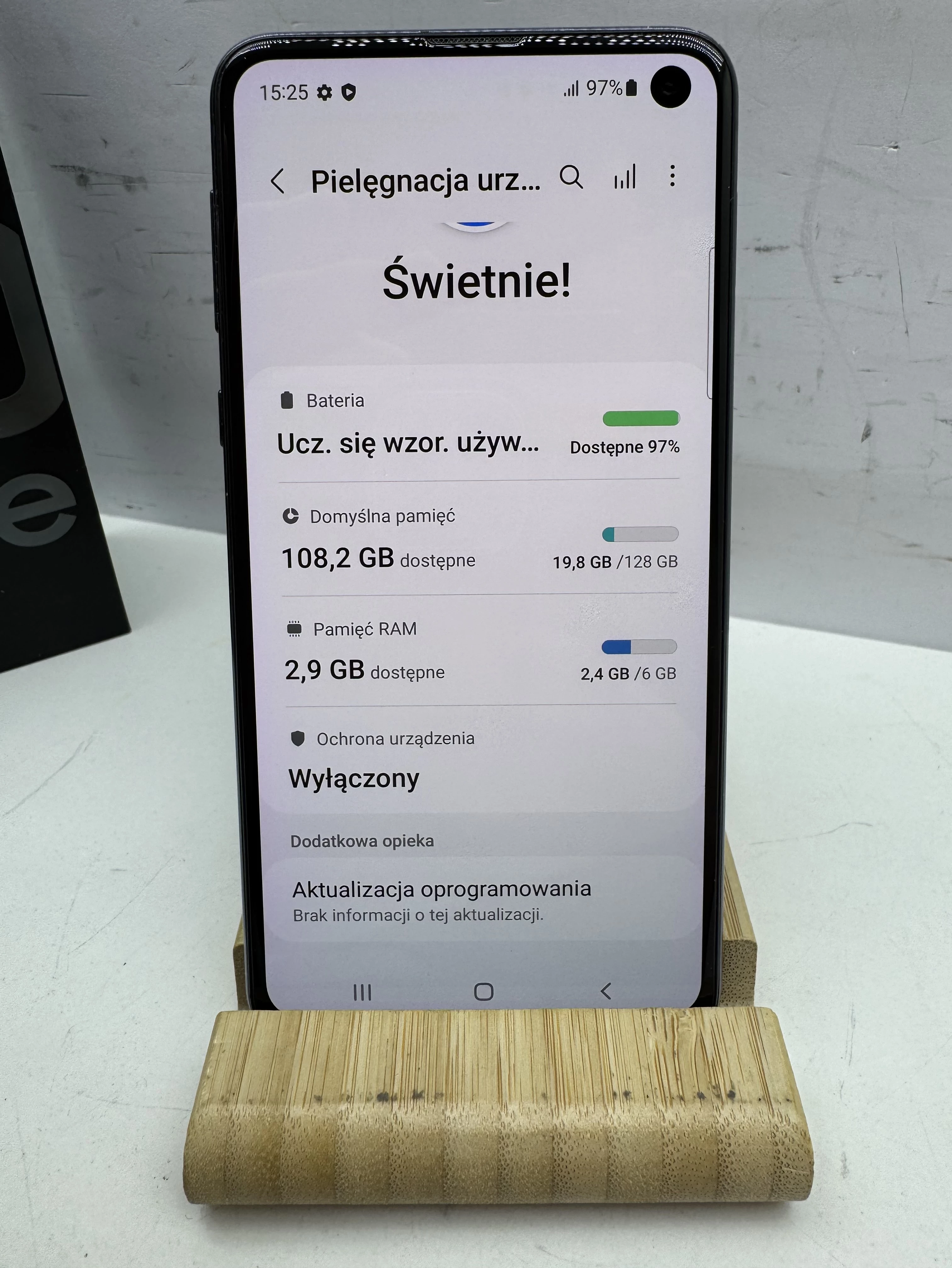 samsung-galaxy-s10e-6gb128gb-pojemnosc-akumulatora-3100