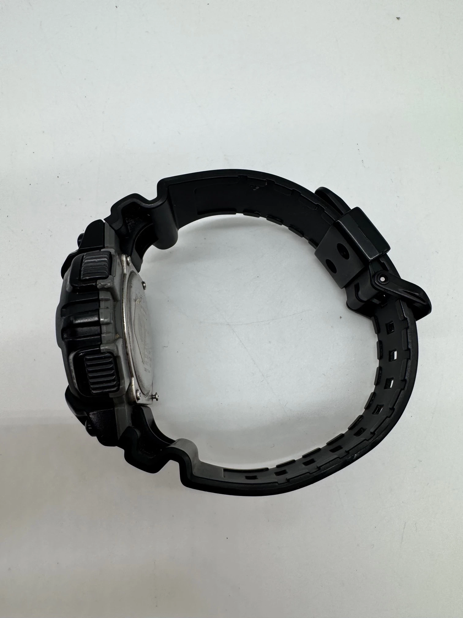 zegarek-casio-aeq-110-rodzaj-129220-3