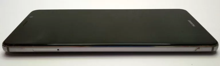 TELEFON HUAWEI MATE 9 4 GB / 64 GB