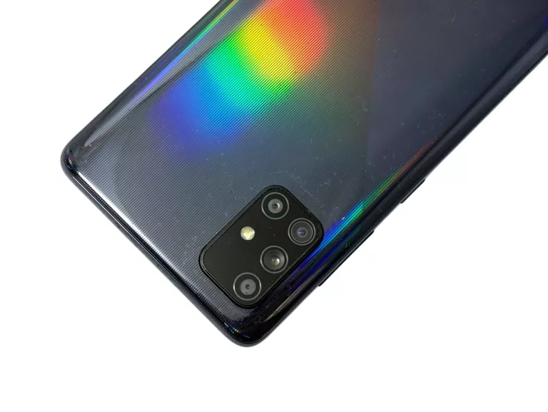 telefon-samsung-galaxy-a71-sm-a715-6128gb-67-amoled-nfc-4500mah-opis-przekatna-ekranu-670