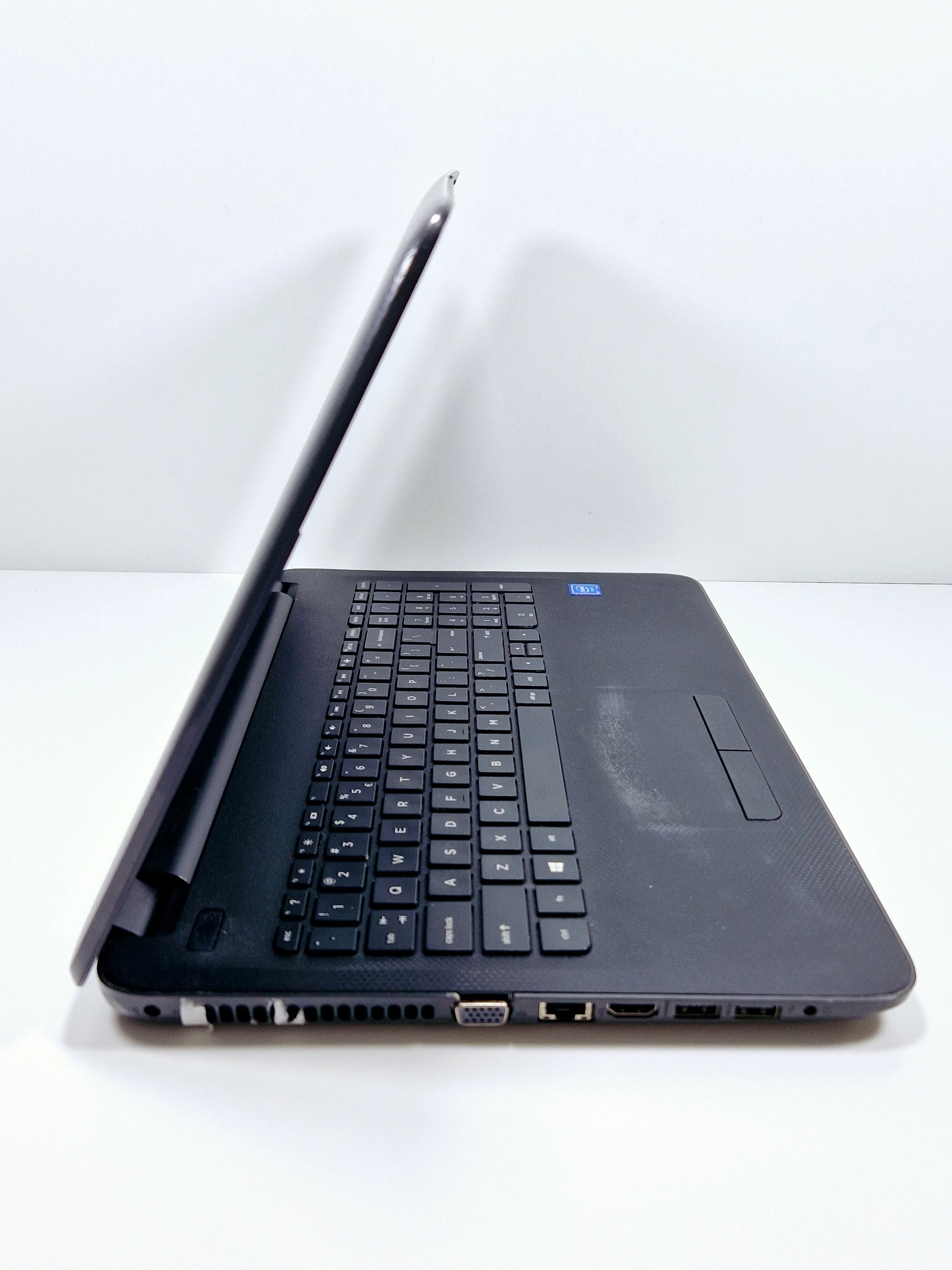laptop-hp-250-g4-cleron-n3050-4gb500gb-hdd-rozdzielczosc-px-4474-60