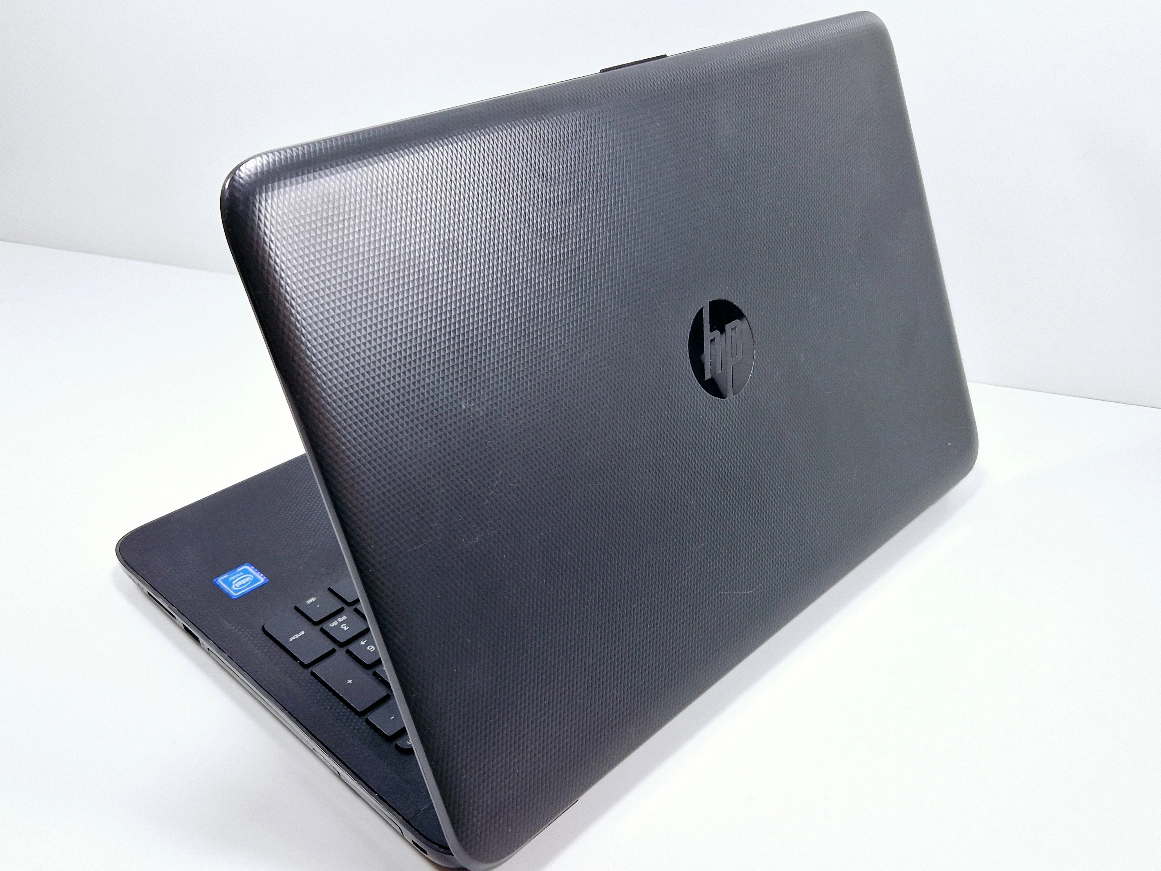 laptop-hp-250-g4-cleron-n3050-4gb500gb-hdd-przekatna-ekranu-1560