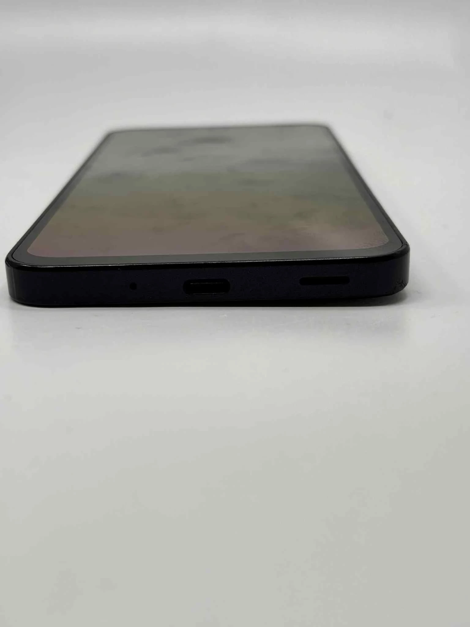 telefon-samsung-galaxy-a16-5g-przekatna-ekranu-670