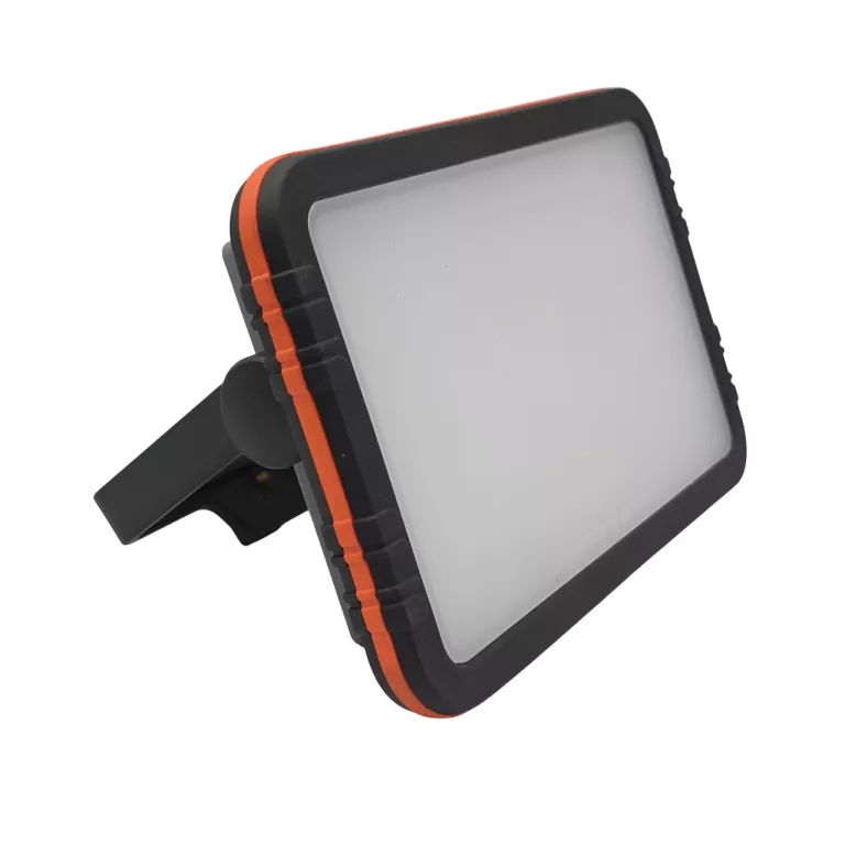 NAŚWIETLACZ ROBOCZY HALOGEN 10W