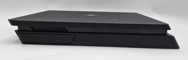 KONSOLA PS4 SLIM 1TB + PAD + OKABLOWANIE