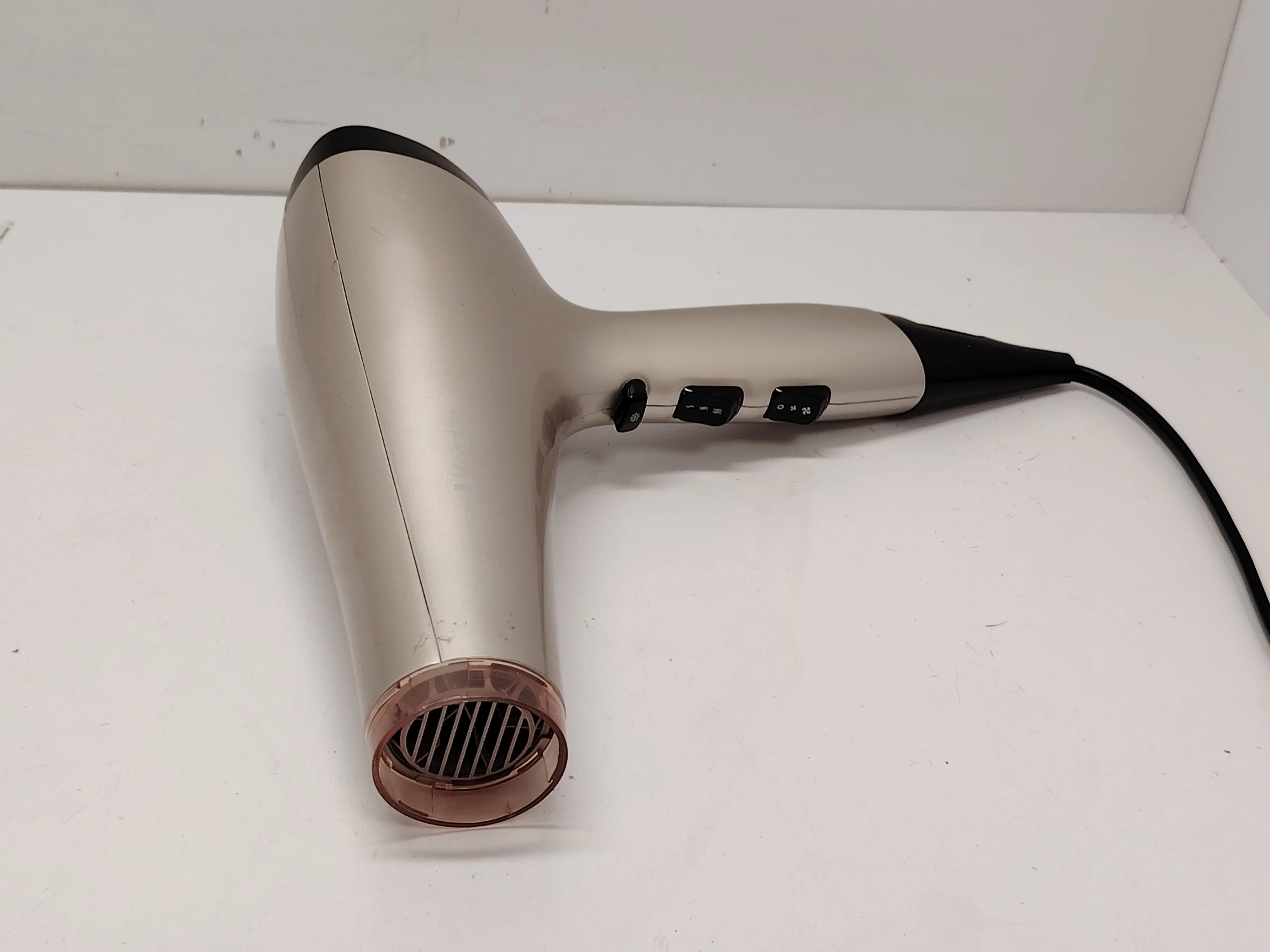 suszarka-do-wlosow-remington-keratin-therapy-pro-ac8000-model-keratin-therapy-pro-ac8000