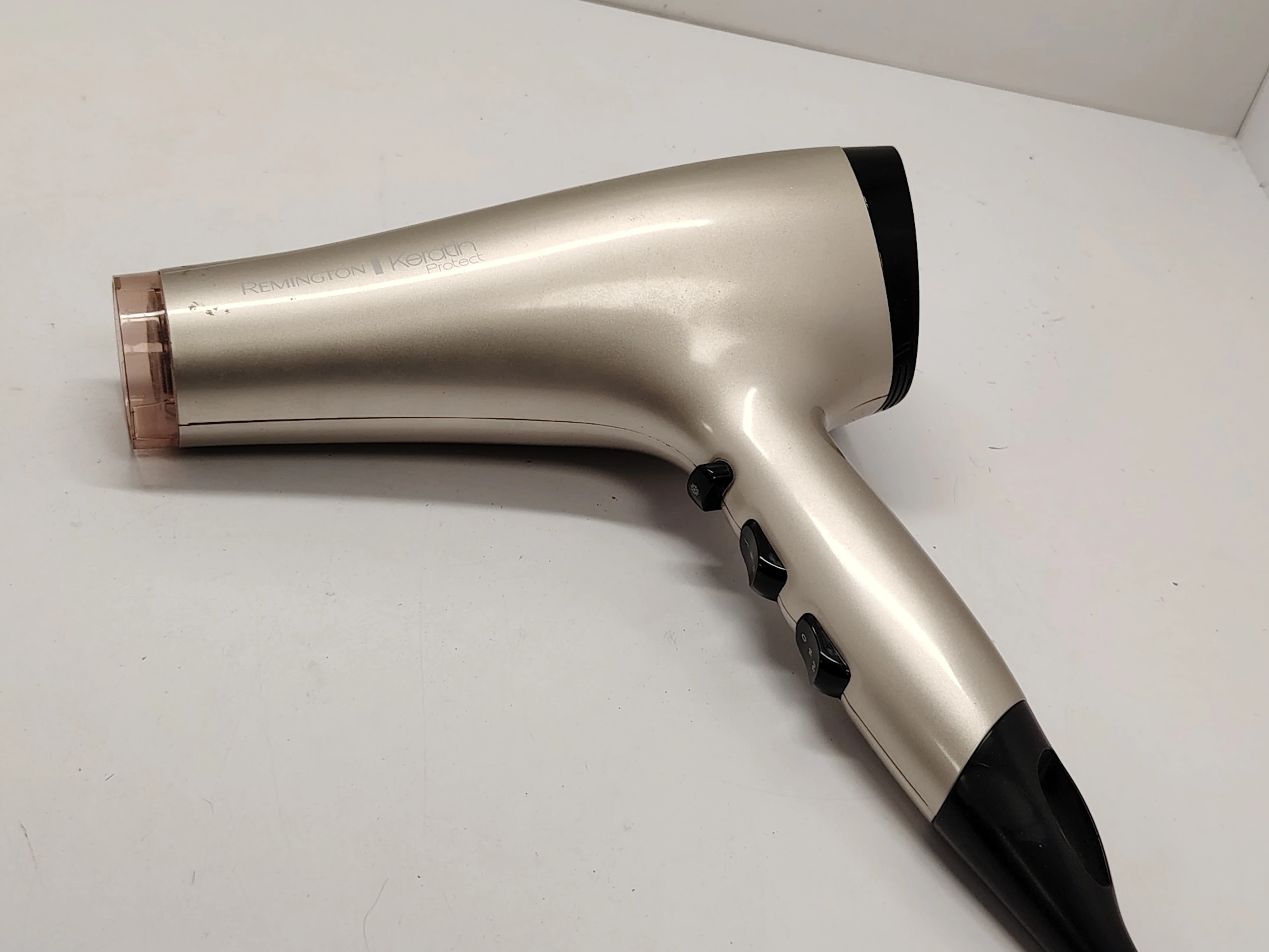 suszarka-do-wlosow-remington-keratin-therapy-pro-ac8000-funkcje-209870-1