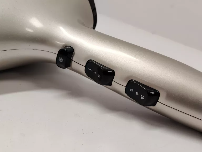 suszarka-do-wlosow-remington-keratin-therapy-pro-ac8000-liczba-predkosci-nadmuchu-2