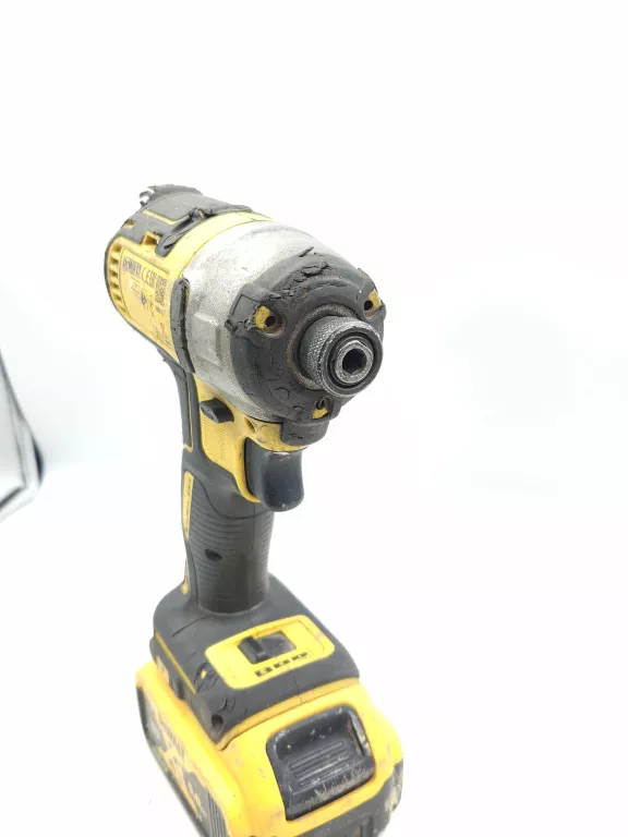 ZAKRĘTARKA DEWALT DCF887 2X AKU, ŁAD