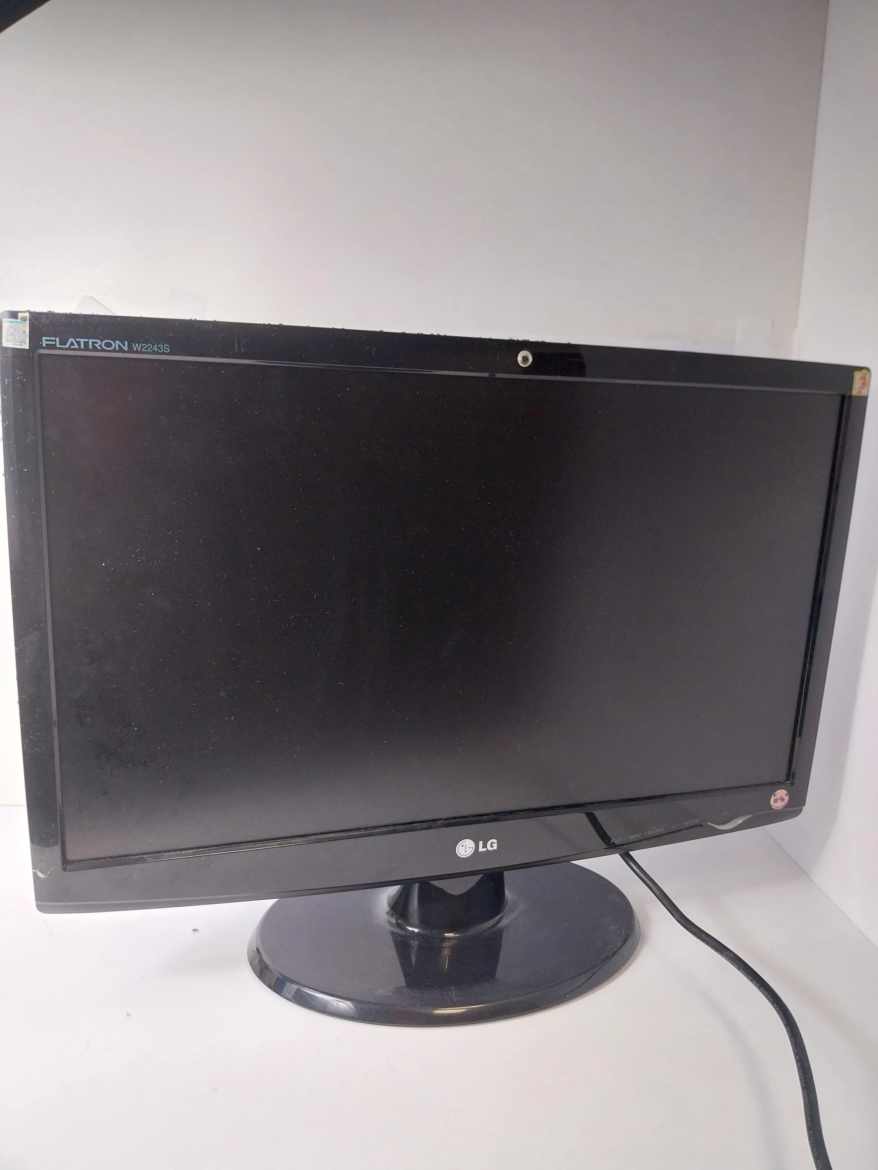 monitor-lcd-22-lg-flatron-w2243s-pf-kod-producenta-w2243s-pf