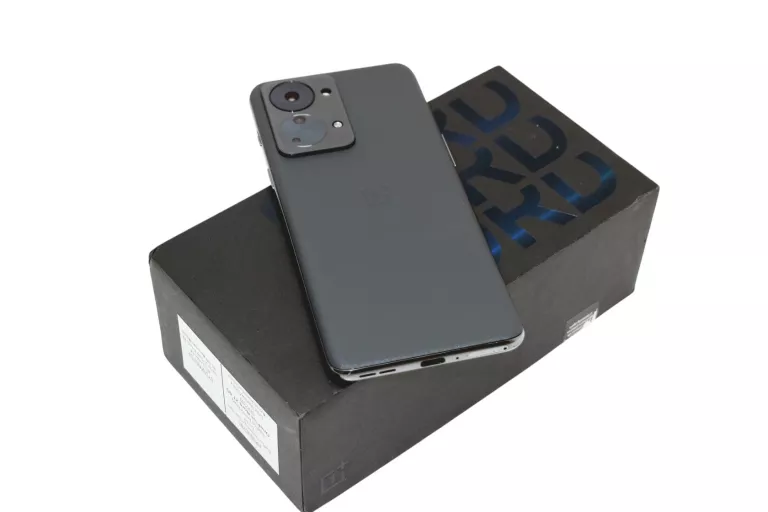 telefon-oneplus-nord-2t-5g-typ-202685-212929